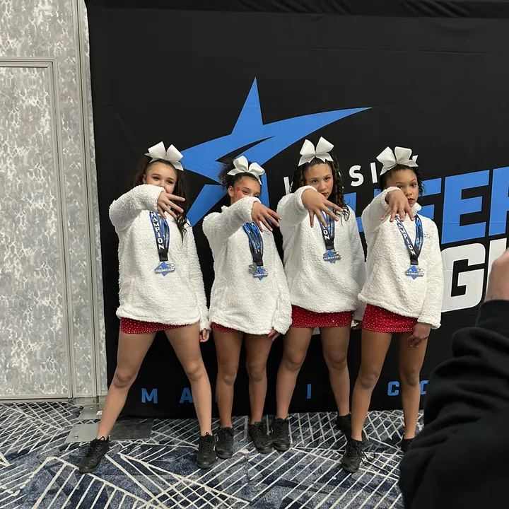 cheer.queens50