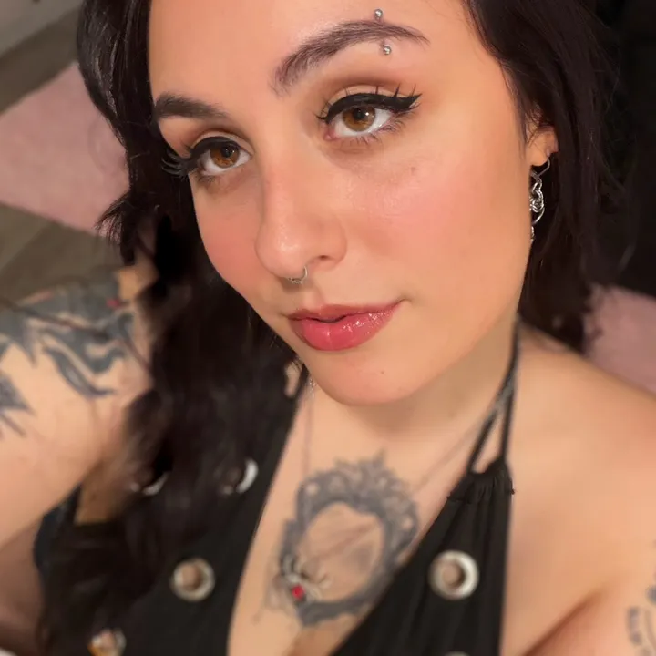 @francesrae