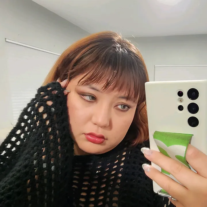 @nadiatries