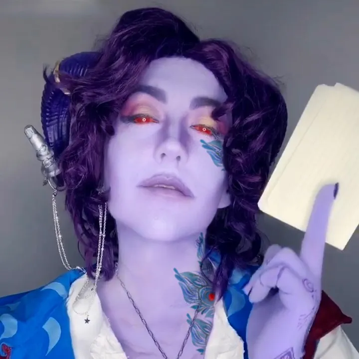 pearlscales
