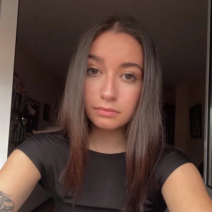 @iireeniitaa_