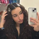 @elisalazia