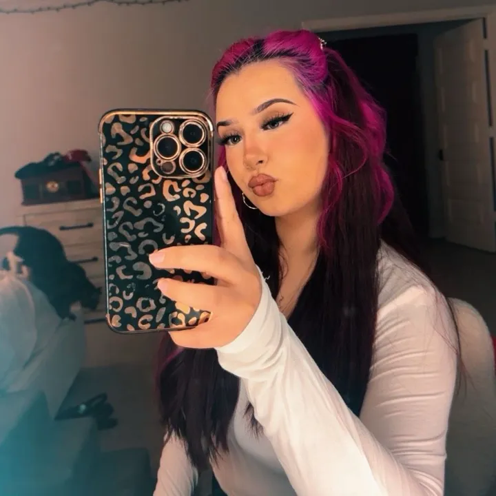 @valaraaae