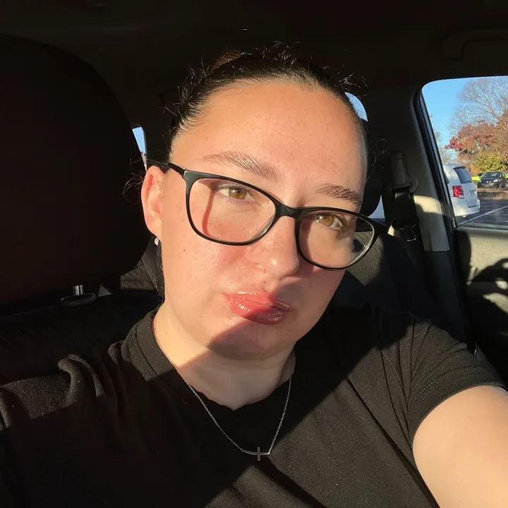 @oliviarawl