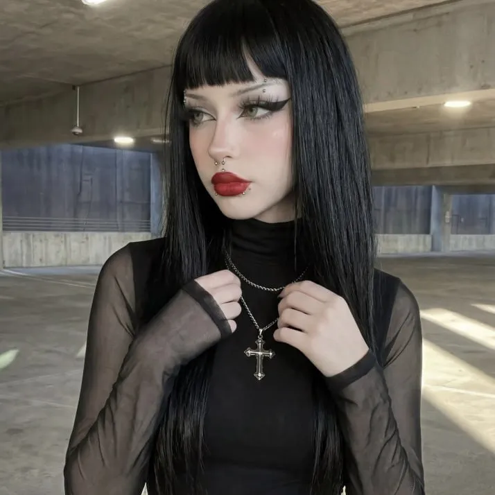 raven.mooree
