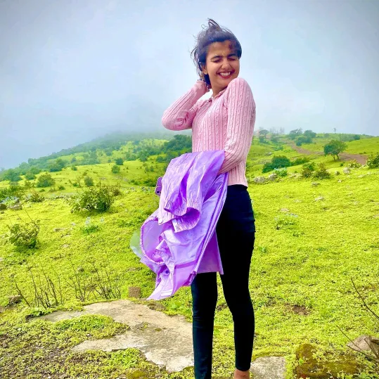 radhikasen053