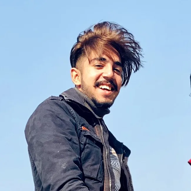 navv_khattri