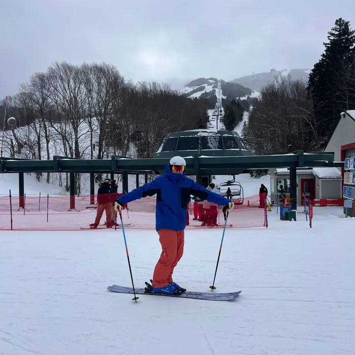 skiingoutofnh
