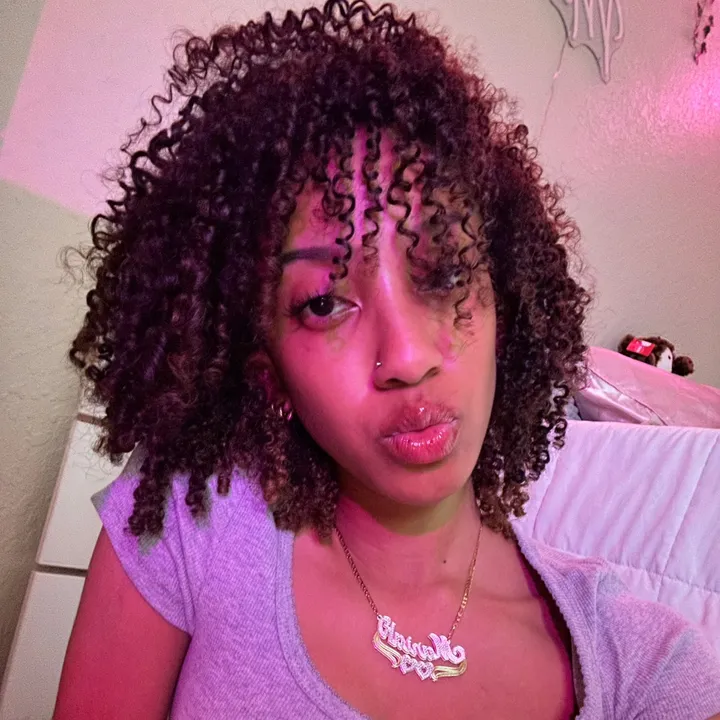 luvv.mariahh_
