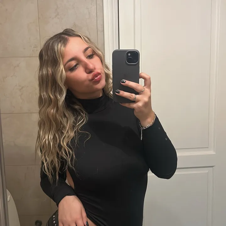 @delficaramell