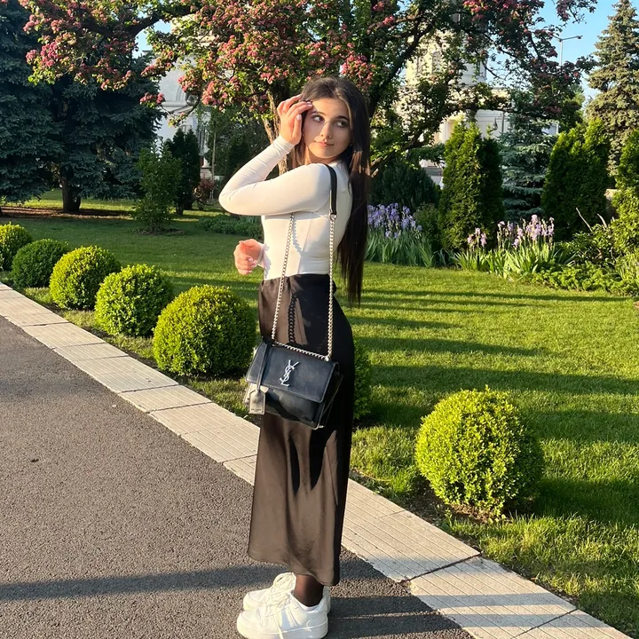 @xenia.maistru