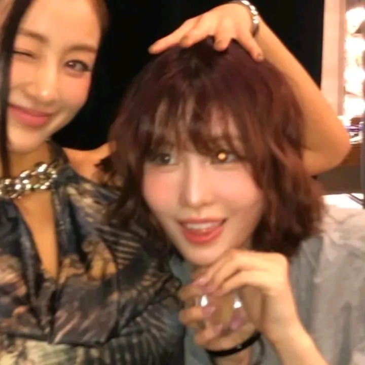 ..kpop.stan...vibess