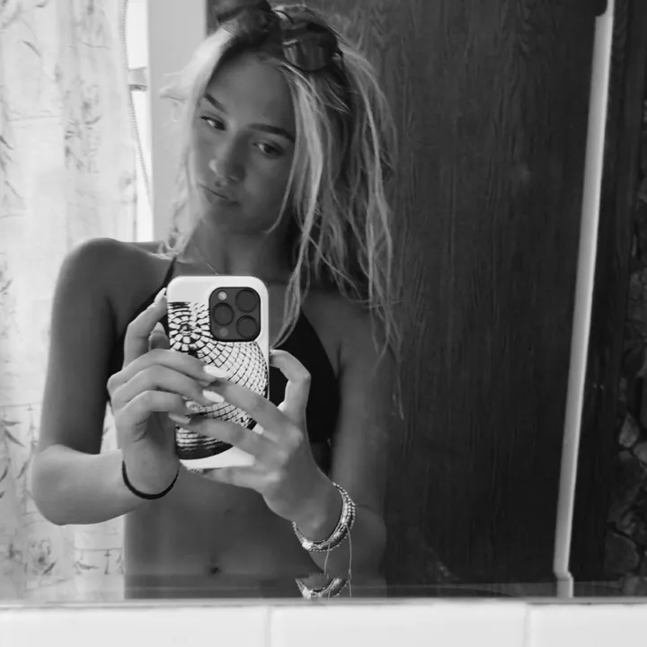 gabs49090
