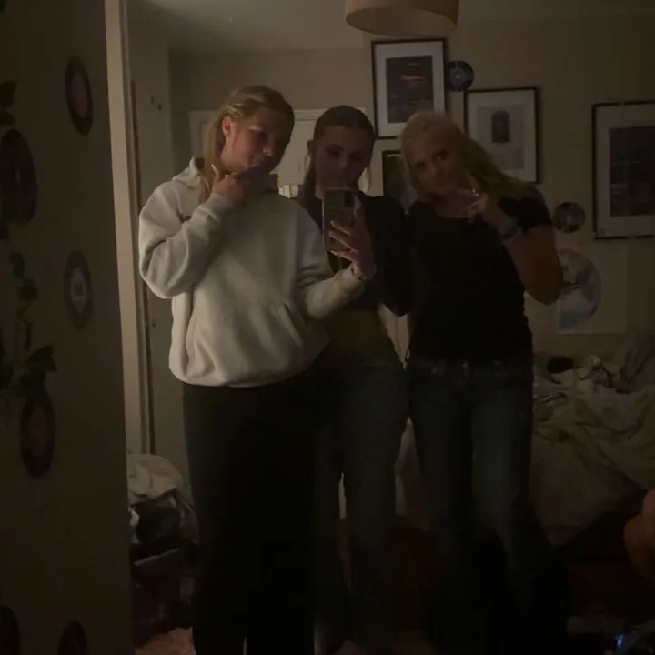 @lilymayspam111