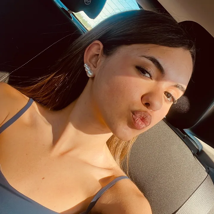 eliii_debonis