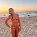 @elenamerrills