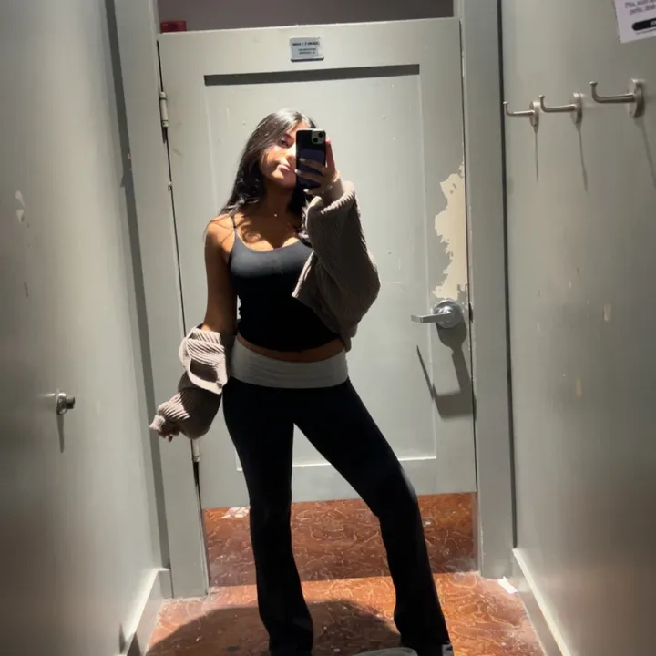 @divyapaliyaa