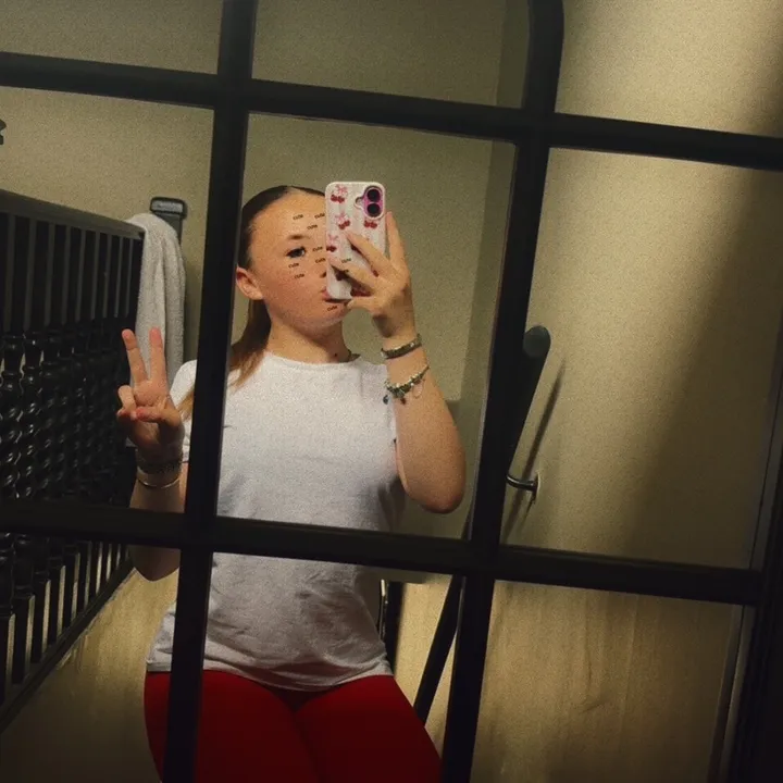 @lola.parrish2