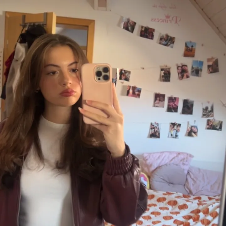 @luciaa_marie