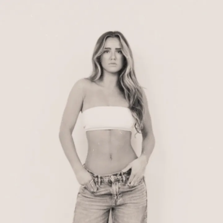 elliekairys