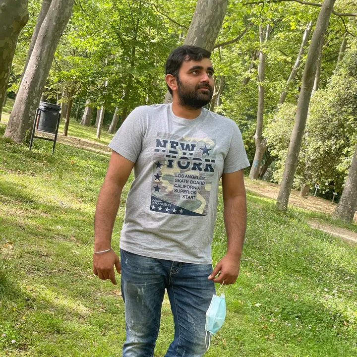 manghotra3