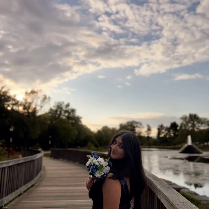 kollyreviewbae