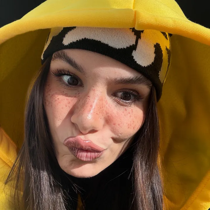 @scarlettmonsu