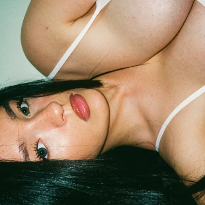 @hairupkneesdown04