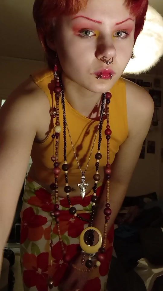 TikTok video thumbnail by rawringemo4life
