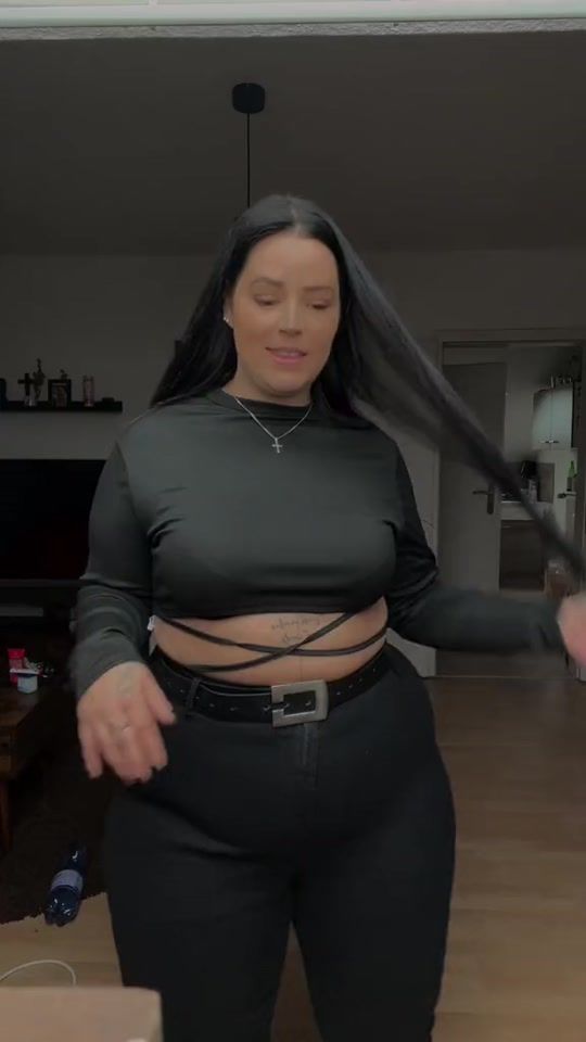 TikTok video thumbnail by blubber_xo