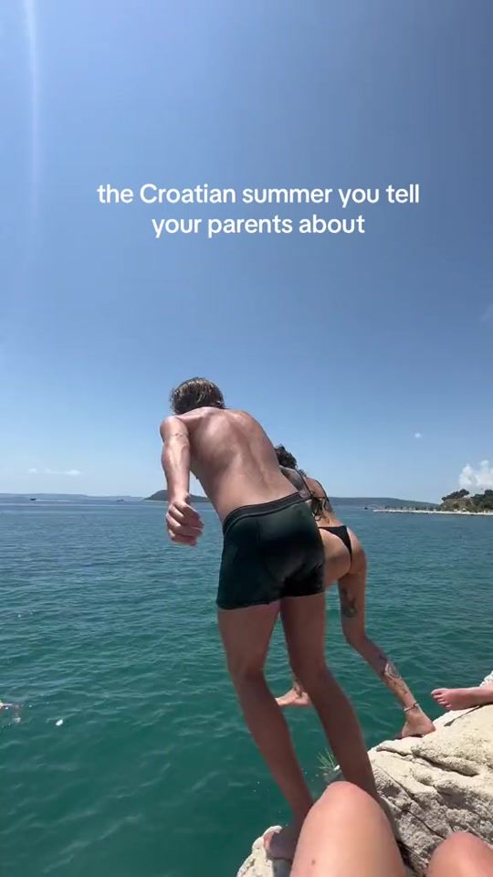 TikTok video thumbnail by crozziespubcrawl