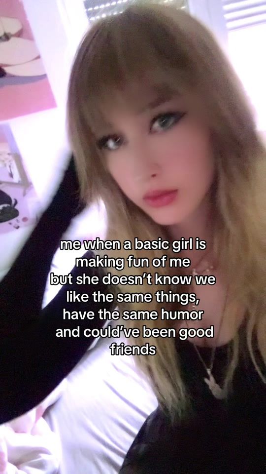 TikTok video thumbnail by meowllis_