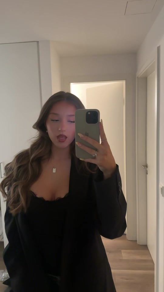 TikTok video thumbnail by champagnemamica