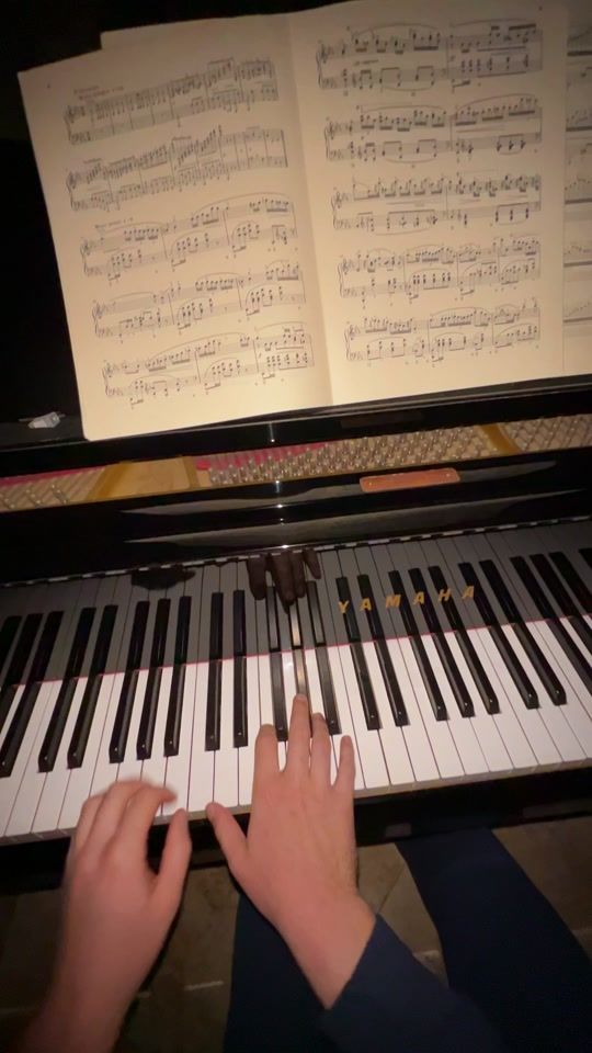 TikTok video thumbnail by _fra.pianist_