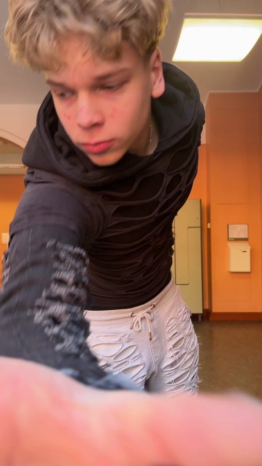 TikTok video thumbnail by akseliaarnikunnas
