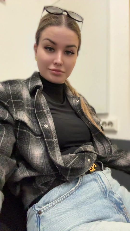 TikTok video thumbnail by mihaelaarian