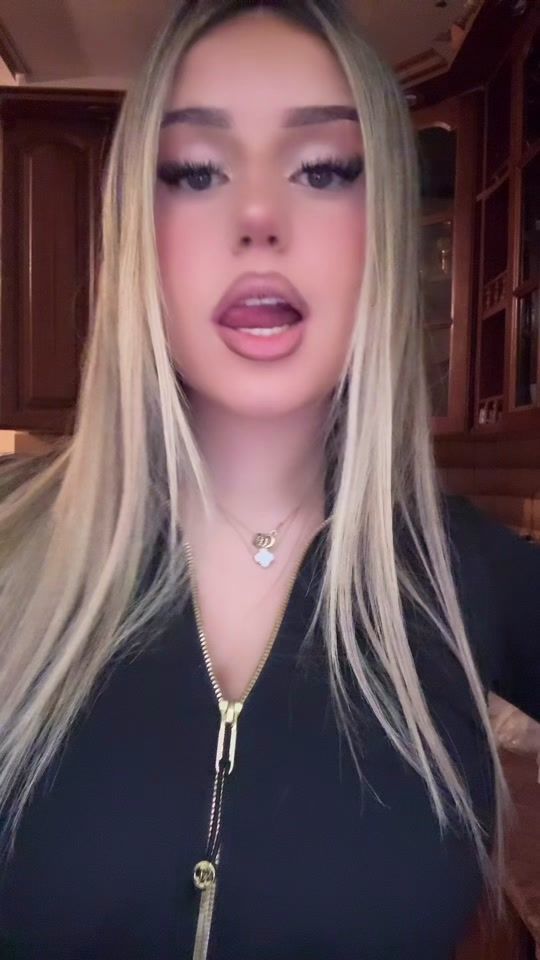 TikTok video thumbnail by aleoxoxo
