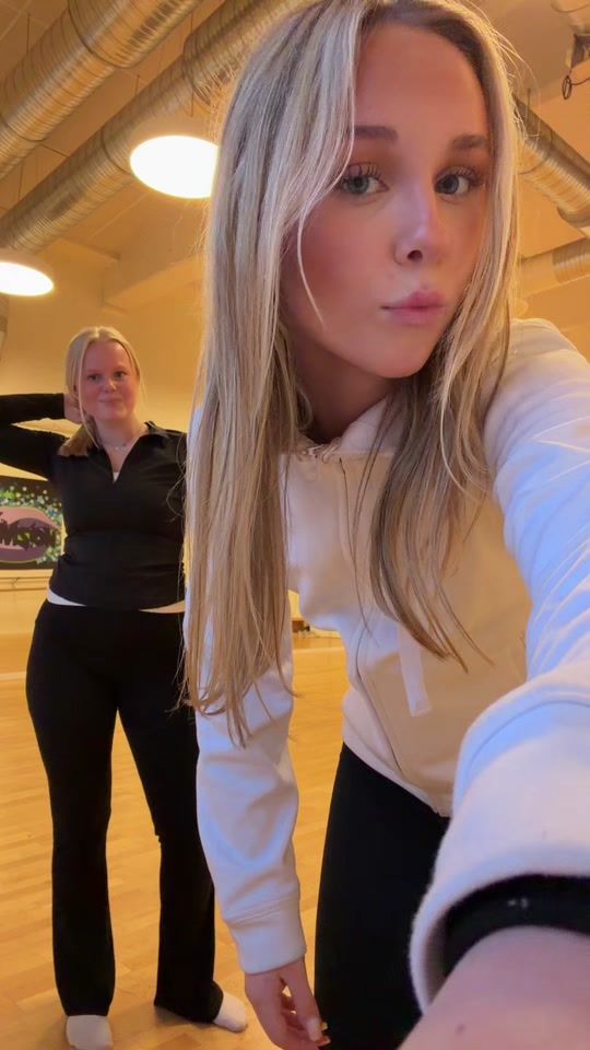 TikTok video thumbnail by em_dancee1