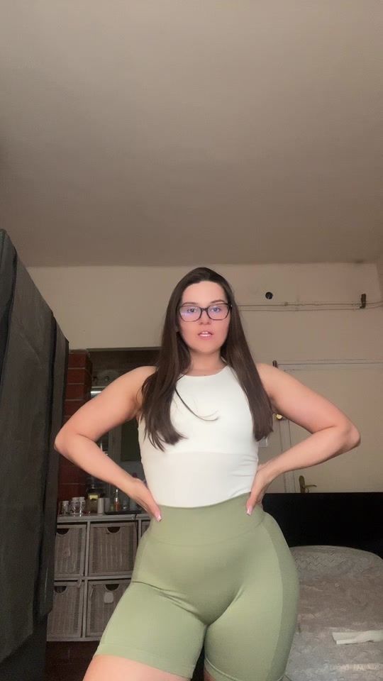 TikTok video thumbnail by vv_vivii