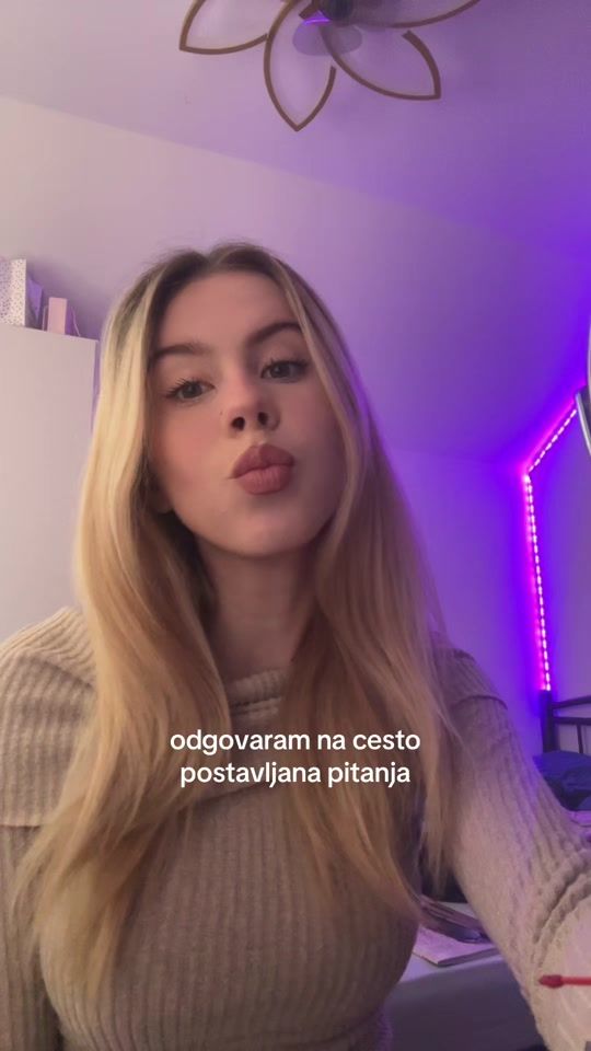 TikTok video thumbnail by marielaaa._0