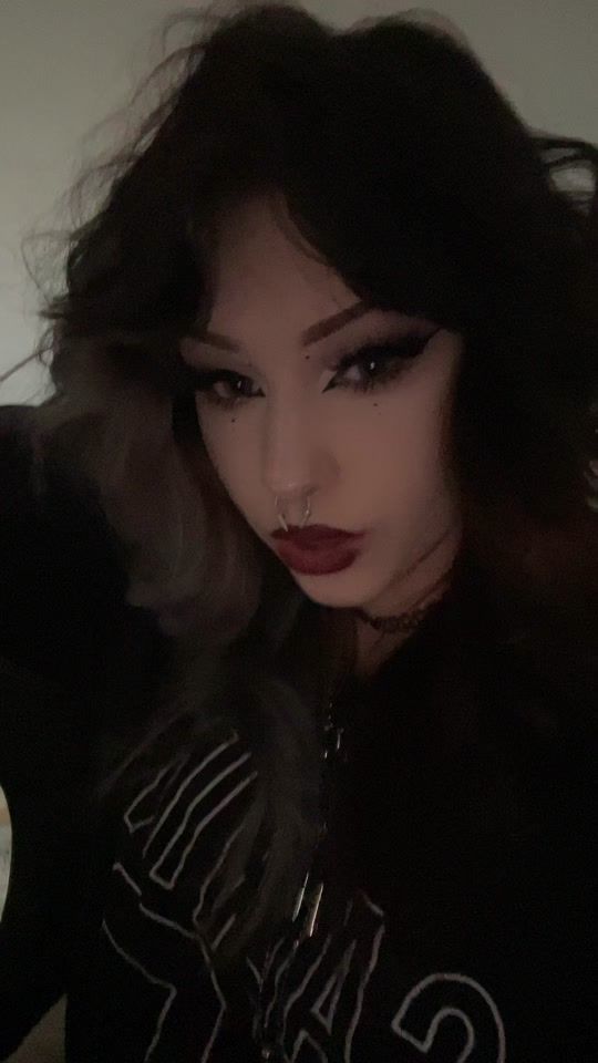 TikTok video thumbnail by v1kc4_