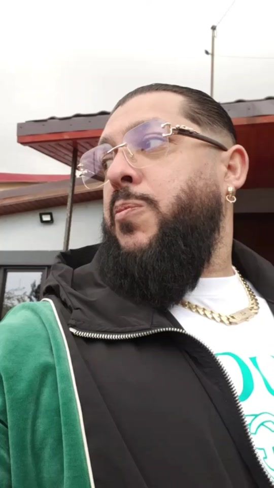 TikTok video thumbnail by leonidas.ct.leoni