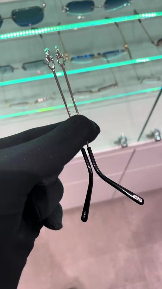 TikTok video thumbnail by maxtheoptician