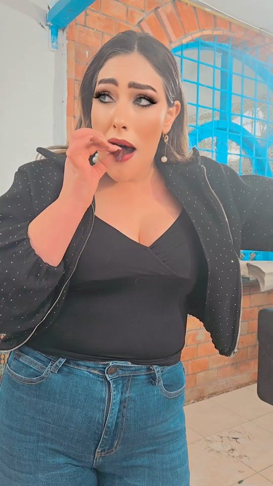 TikTok video thumbnail by jiji.show4