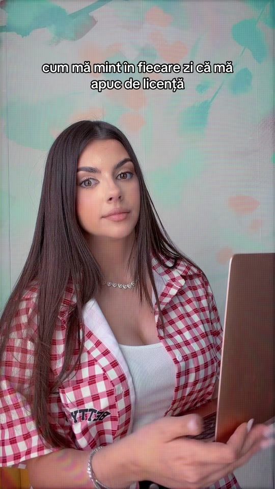 TikTok video thumbnail by karinamaria.off