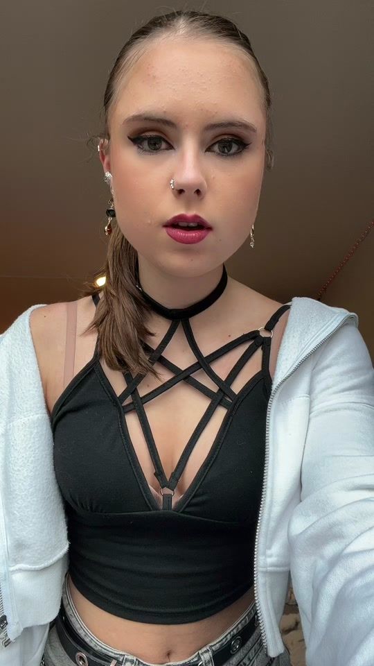 TikTok video thumbnail by blury_days
