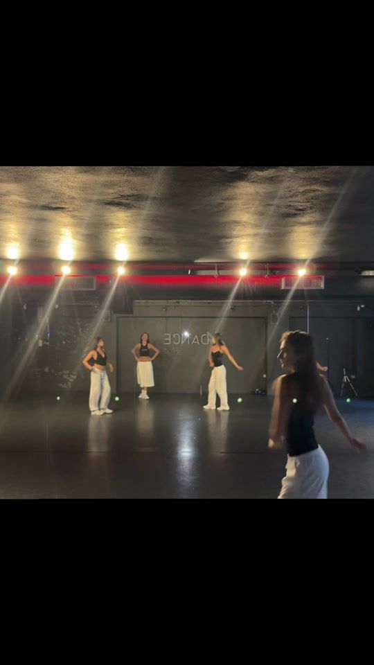 TikTok video thumbnail by ariaskokos