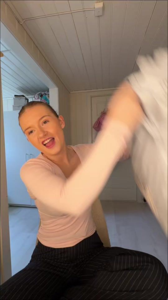 TikTok video thumbnail by emilie.aga
