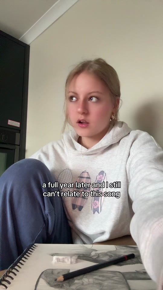 TikTok video thumbnail by emiliaack
