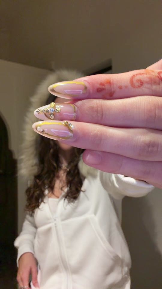 TikTok video thumbnail by _.heartlessly_